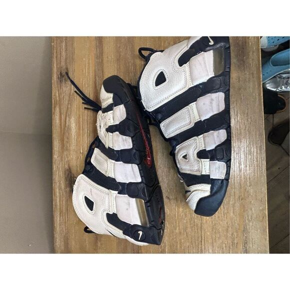 Nike Air sneakers - Picture 8 of 10